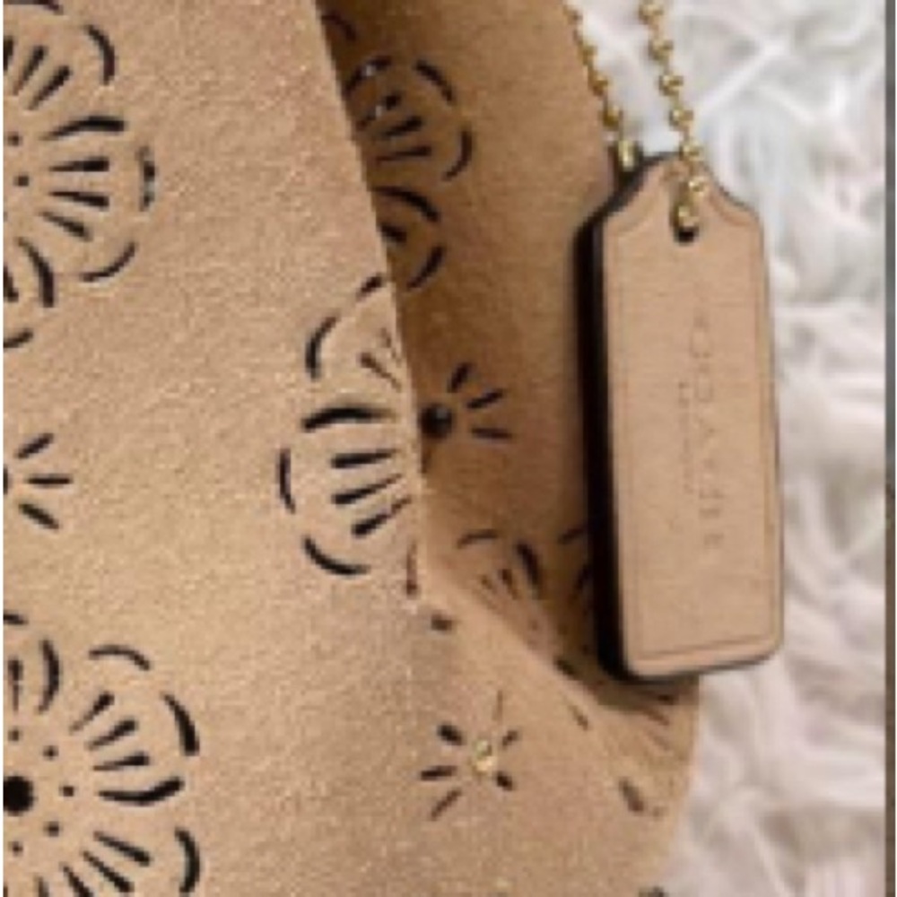 Coach Suede Bucket Bag 18 with Cut Out Tea Rose EUC - Picture 3 of 8